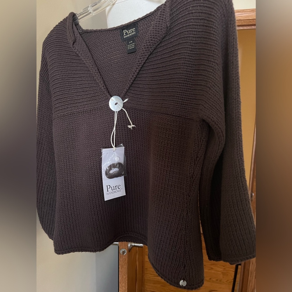 PUREKNIT SWEATER - Hardly worn- dark brown Size SM(small to medium)